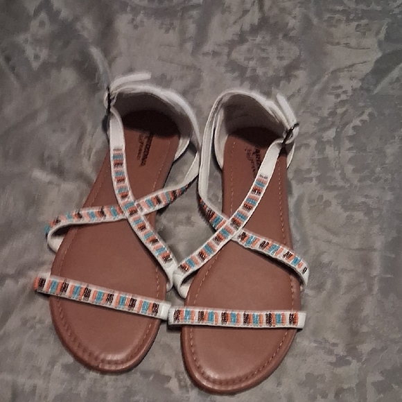 Arizona Jean Company Shoes - Arizona Jean Company White and Multicolor Strappy Sandals